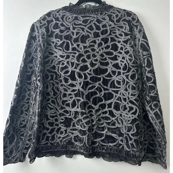 Chico's Velvet Silver Cord Ruffled Jacket sz XL Dark Grey Boho Retro V Neck E10 - Picture 4 of 7